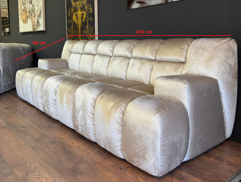 Designersofa Beluga 2,5 Sitzer 250cm SOFORT VERFÜGBAR Samtstoff Primo Grey