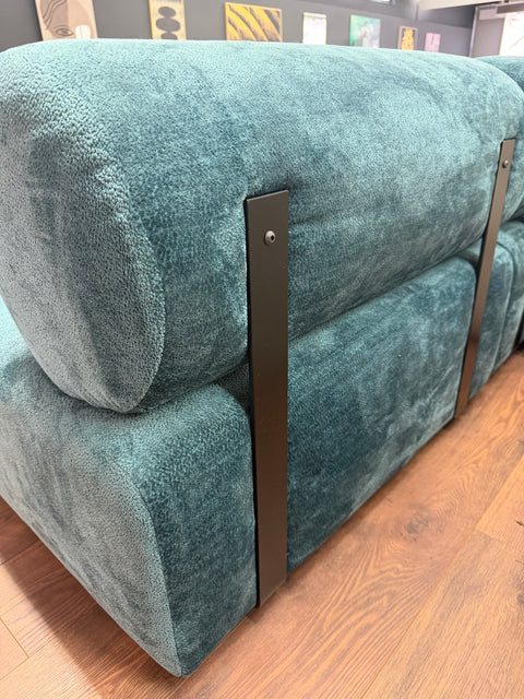 Sofa Luna SOFORT VERFÜGBAR "Aphrodite Blue"