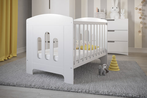 Designer baby bed Mila including mattress